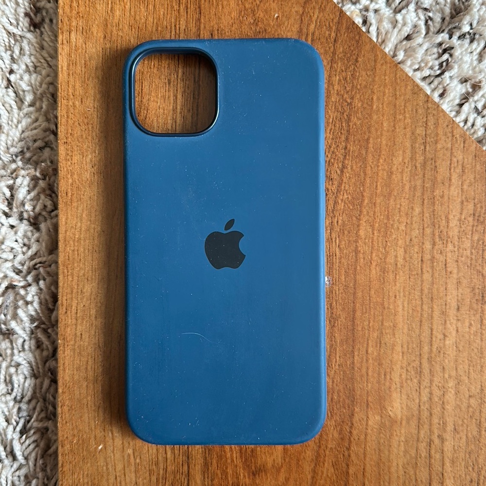 IPhone 13 phone case
